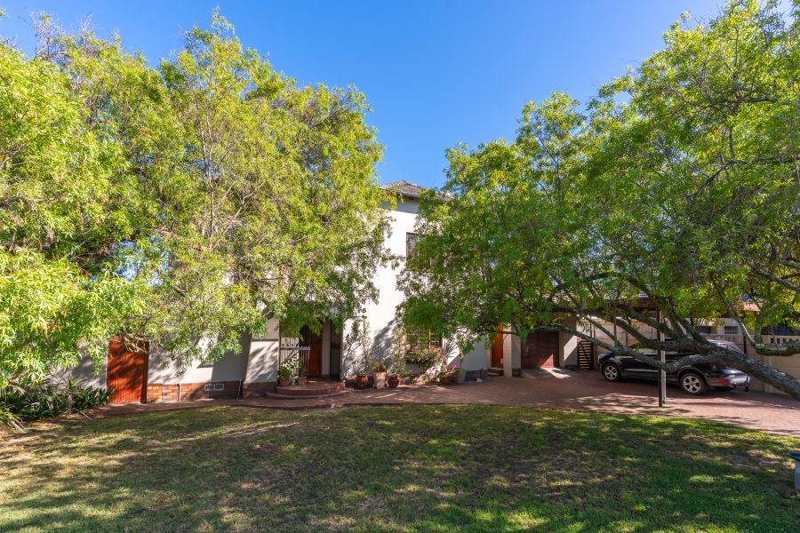 3 Bedroom Property for Sale in Pinelands Western Cape